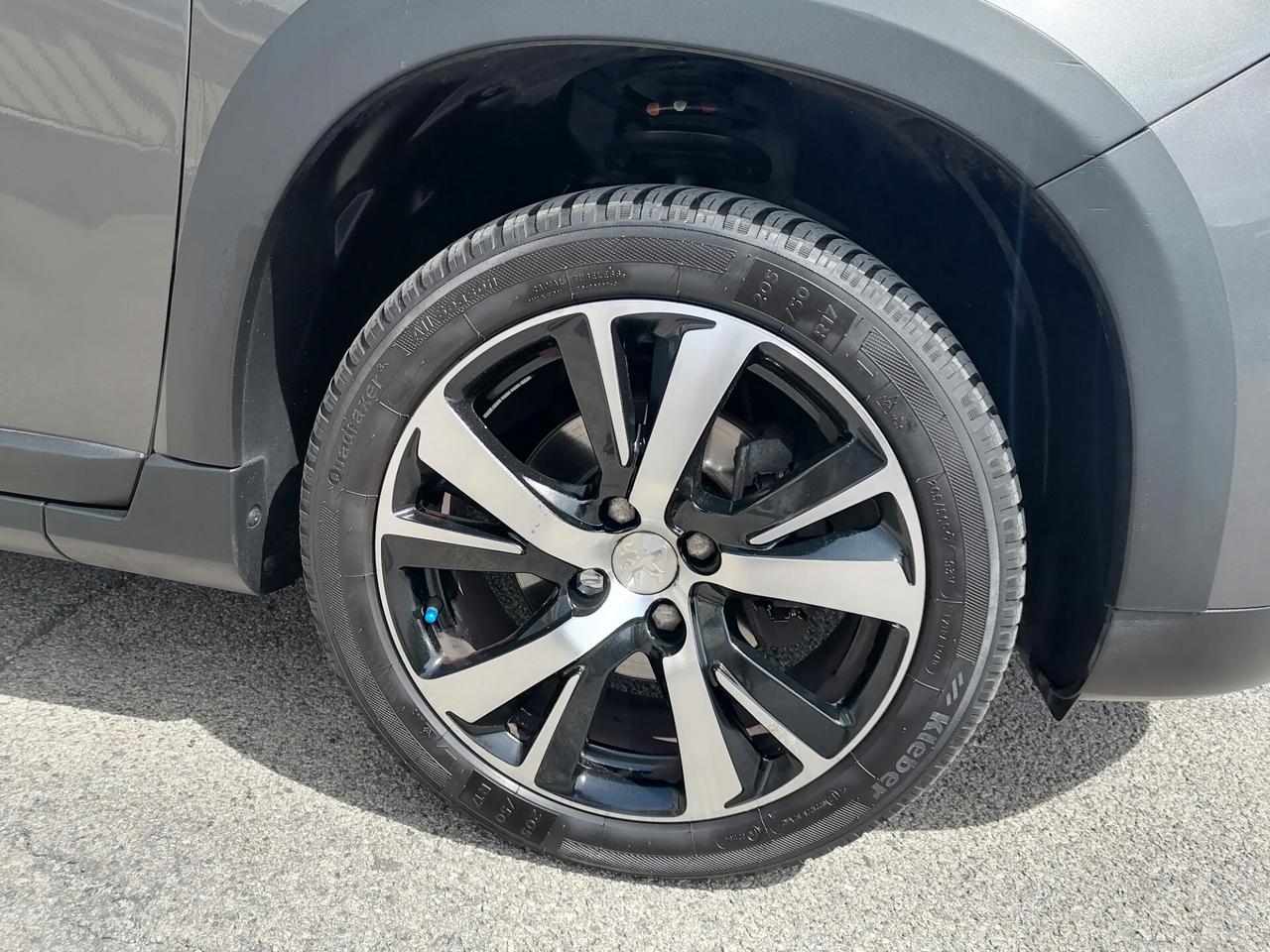 Peugeot 2008 1.6 BlueHDi 120 ALLURE 2017