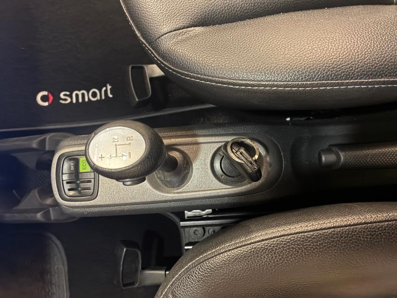 Smart ForTwo 1000 52 kW coupé passion