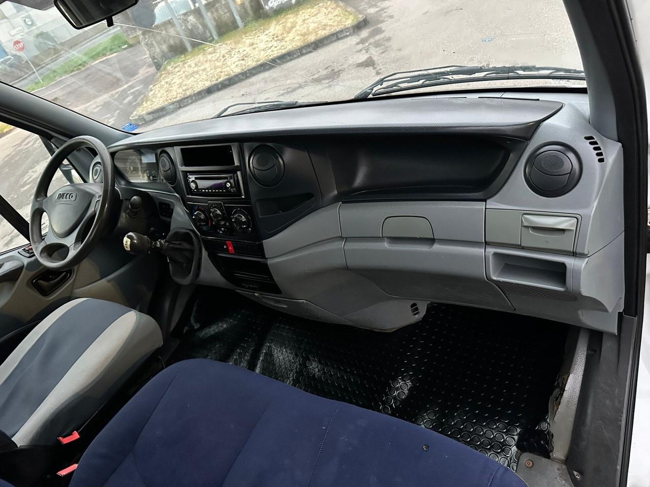 Iveco Dailly Ribalabile