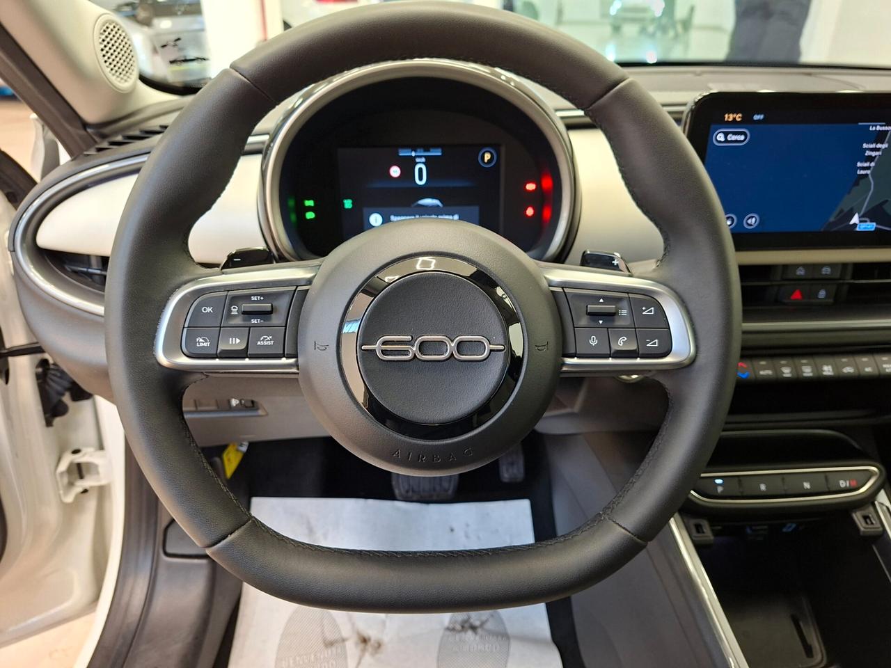 Fiat 600 Hybrid 136 CV DCT MHEV La Prima