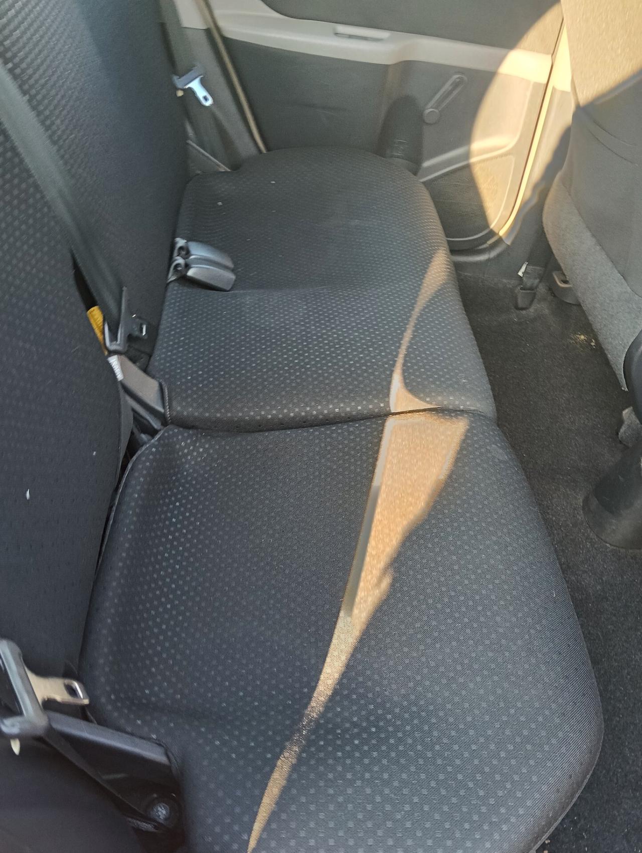 Toyota Yaris 1.0 5 porte