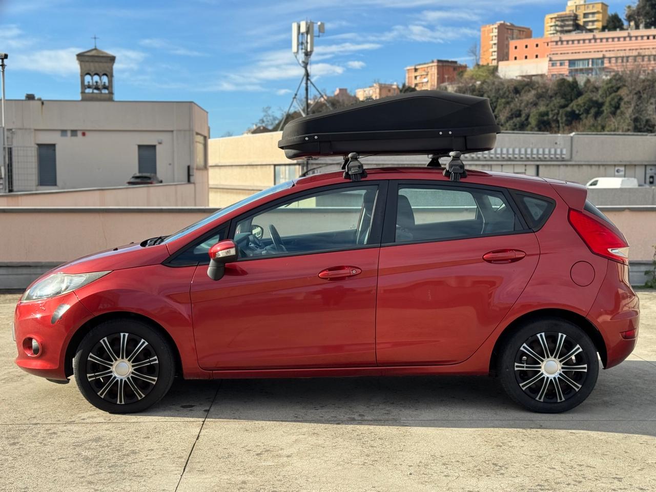 FORD FIESTA 1.4 TDCI 5 PORTE GARANZIA 12 MESI