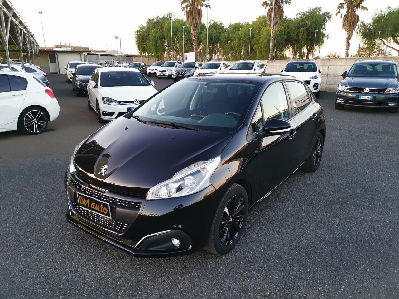 Peugeot 208 BlueHDi 75 5 porte Black Line 2