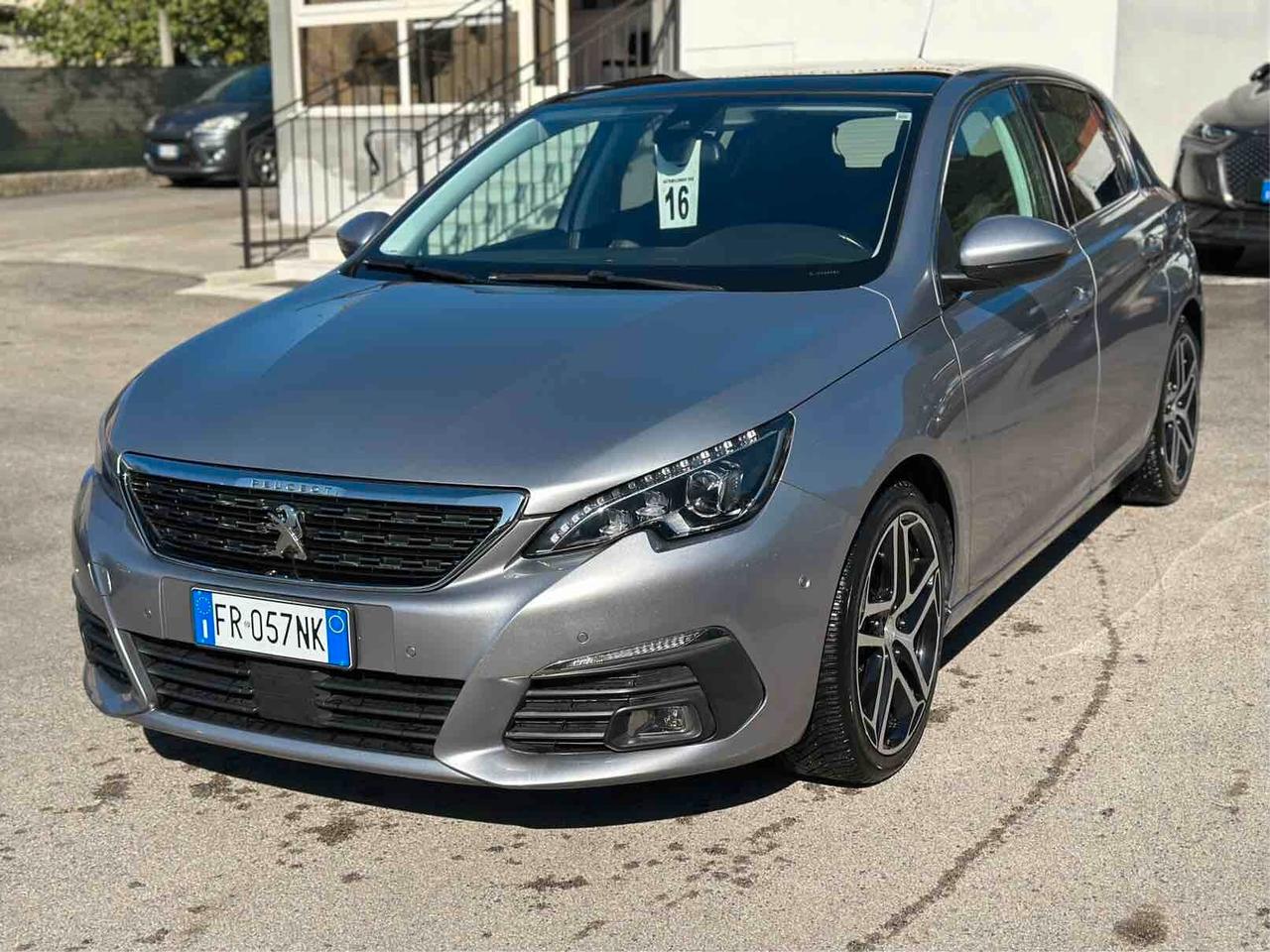 Peugeot 308 BlueHDi 130 S&S EAT8 Allure