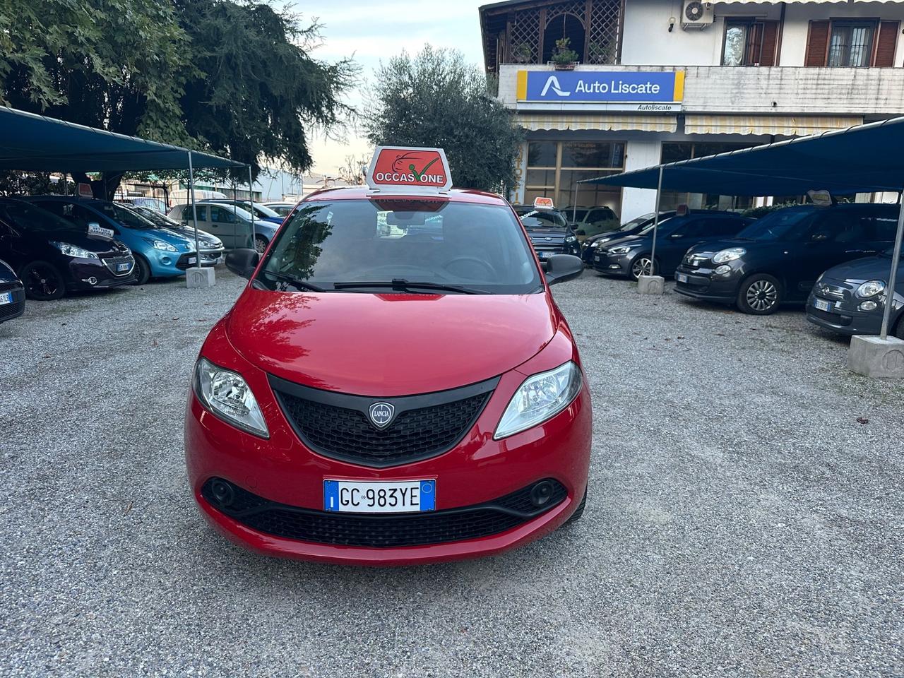 Lancia Ypsilon 1.0 FireFly 5 porte S&S Hybrid Ecochic Gold