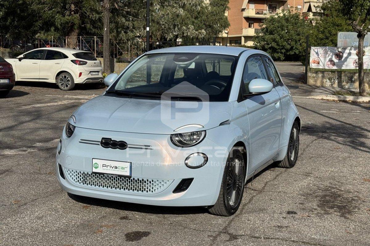 FIAT 500e Berlina 42 kWh Icon