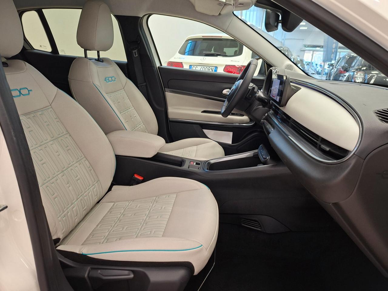 Fiat 600 Hybrid 136 CV DCT MHEV La Prima