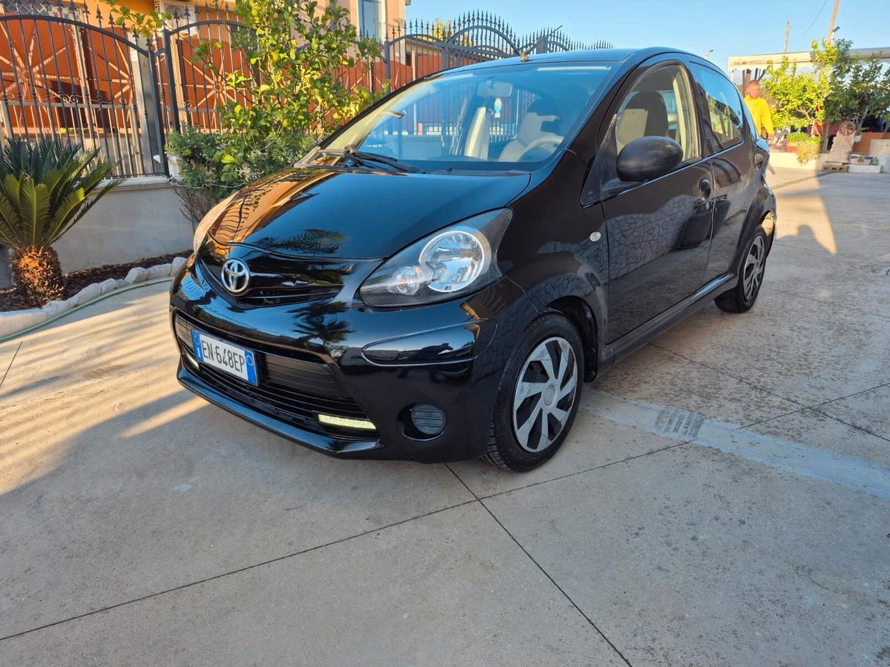 Toyota Aygo 1.0 12V VVT-i 5 porte Cool Soda Connect