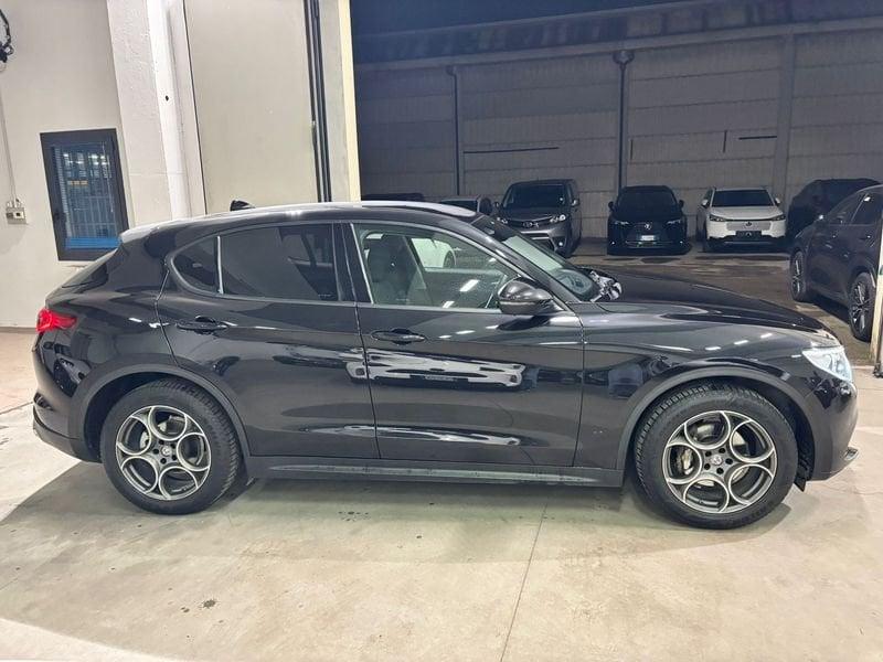 Alfa Romeo Stelvio Stelvio 2.2 Turbodiesel 160 CV AT8 RWD Business