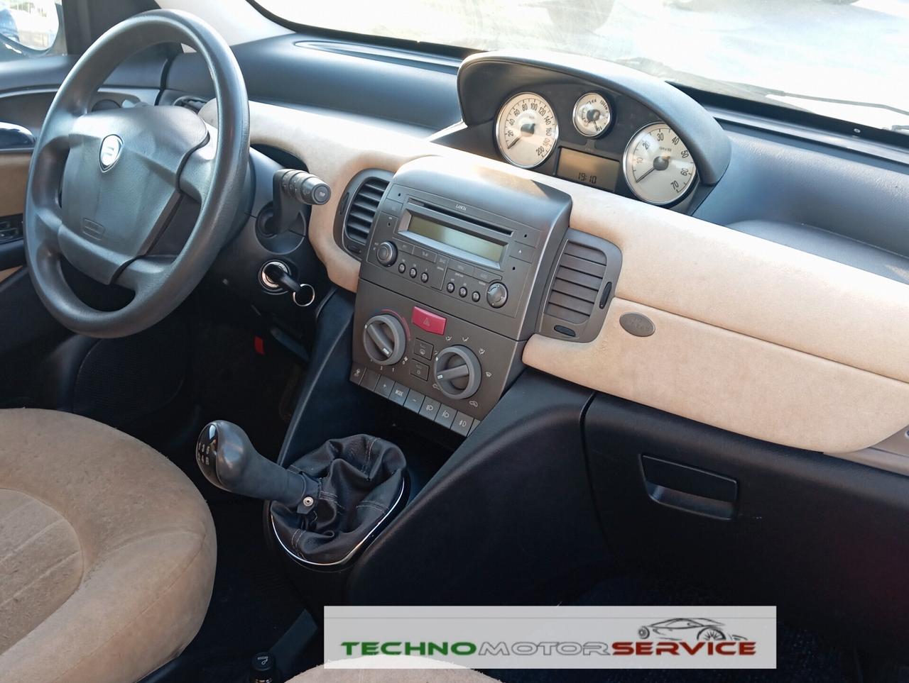 Lancia Ypsilon 1.3 Multijet 16V Oro