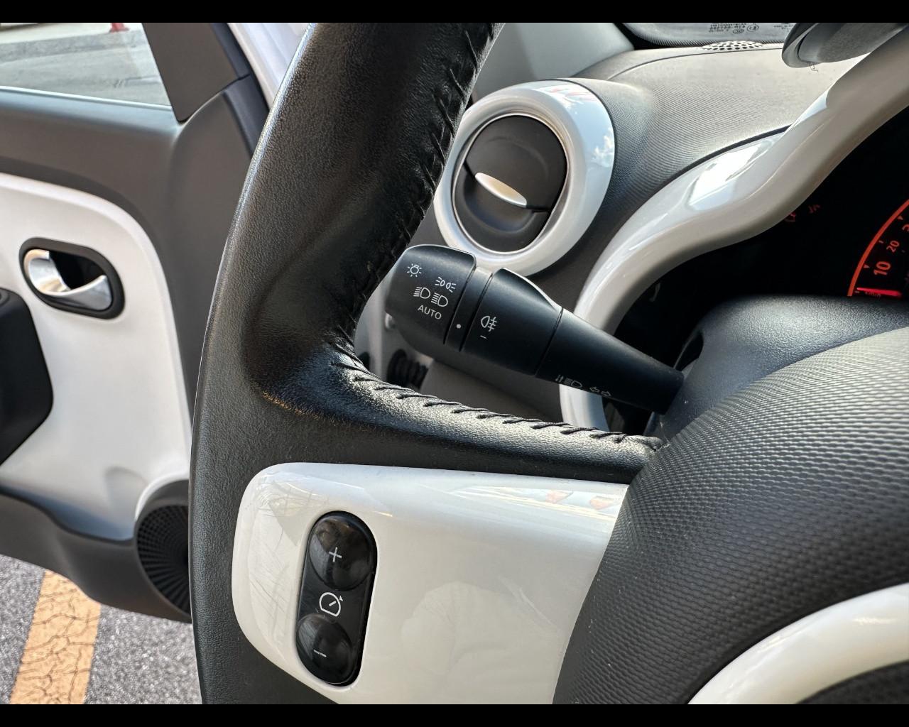 RENAULT Twingo 3ª serie - Twingo SCe 65 CV Duel2