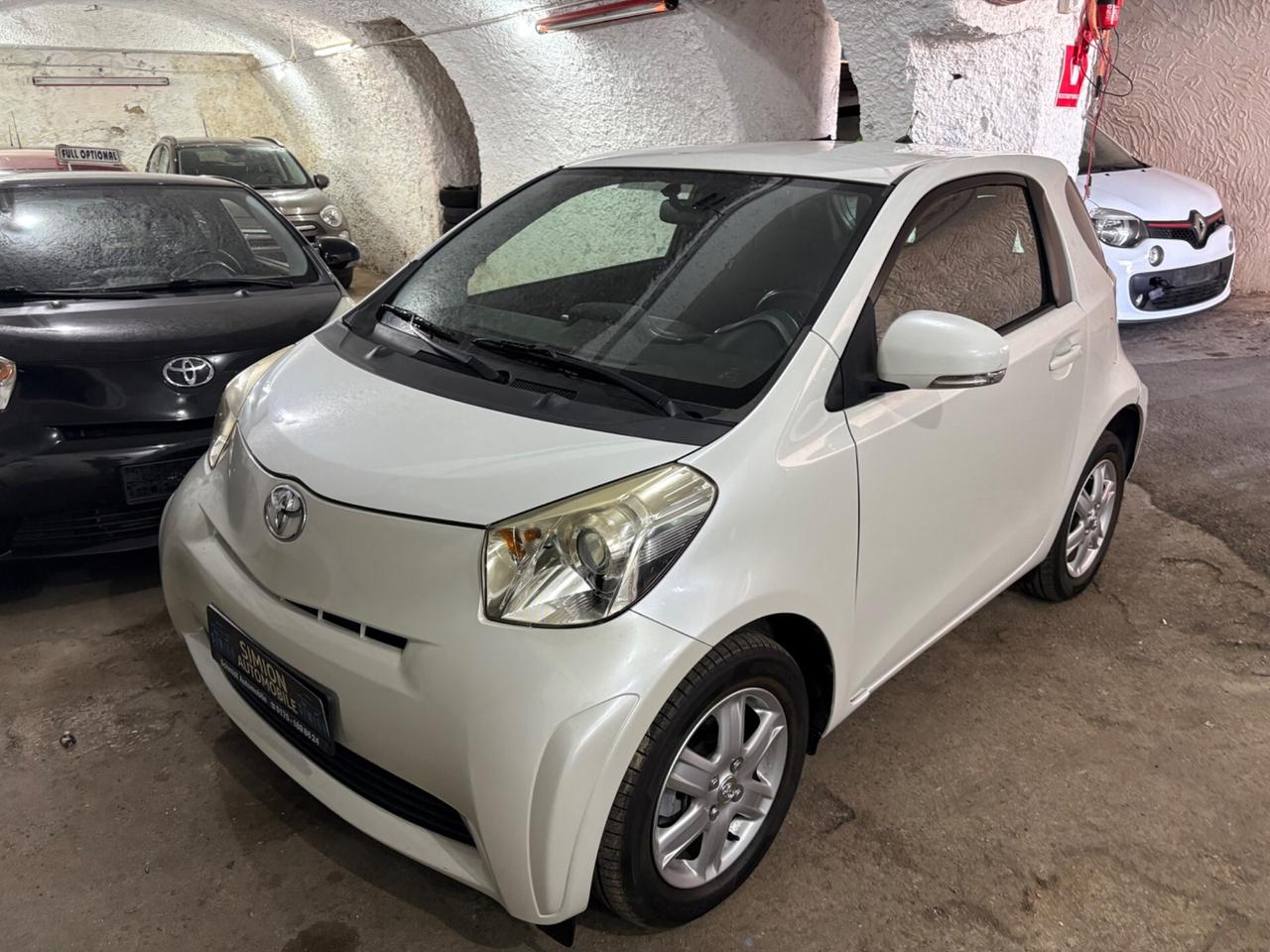 Toyota iQ 1.0