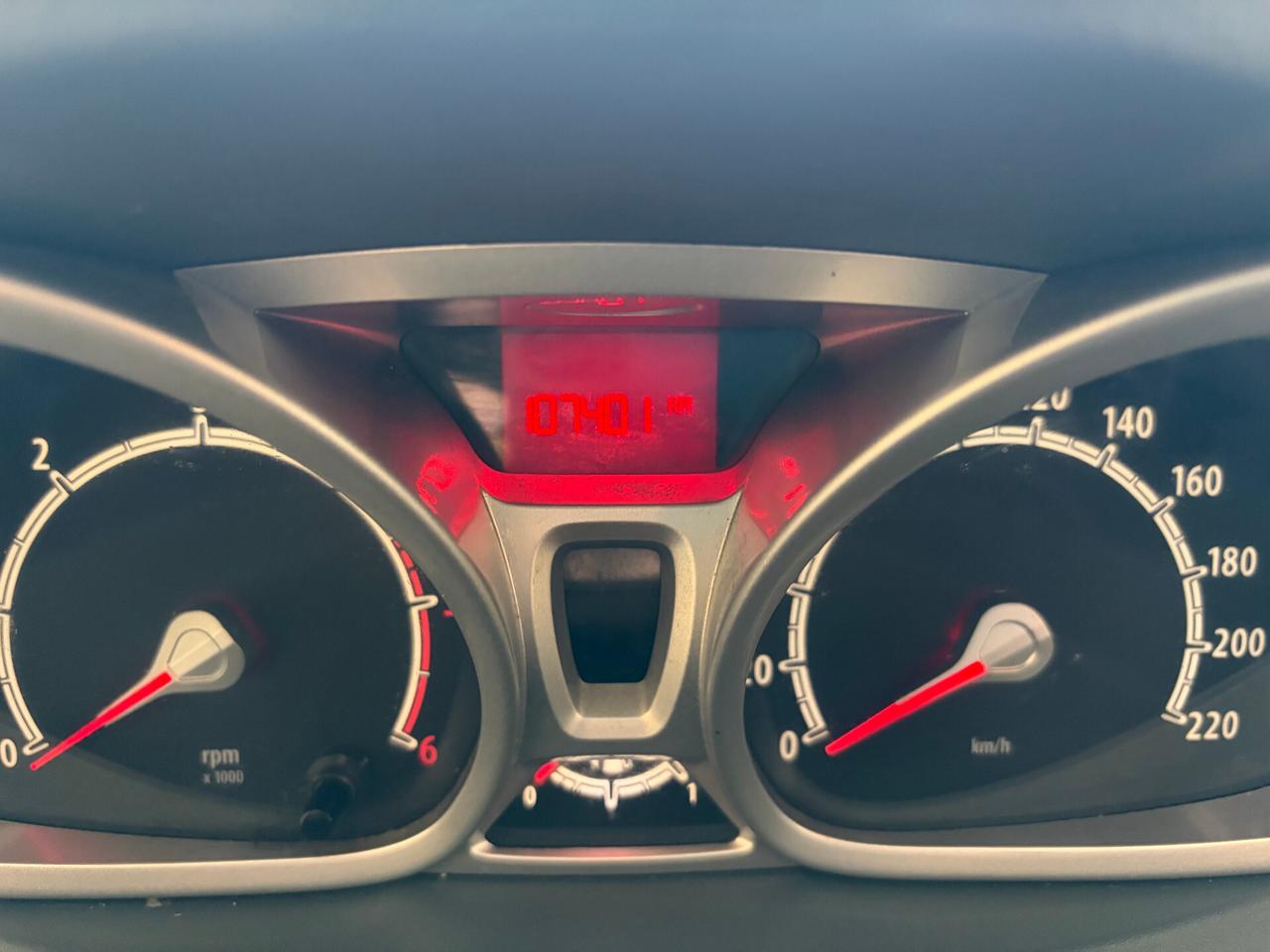 Ford Fiesta 1.4 TDCi 5p. Titanium