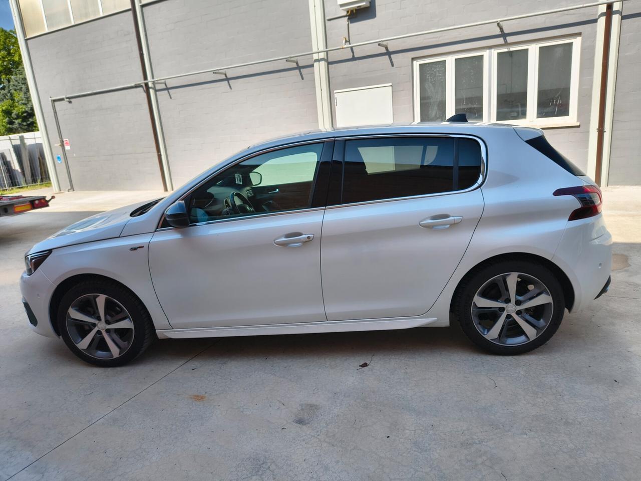 Peugeot 308 PureTech Turbo 130 S&S SW GT Line