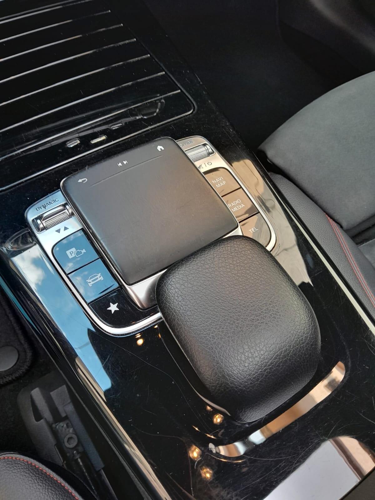 Mercedes-benz A 180 A 180 d Automatic Premium