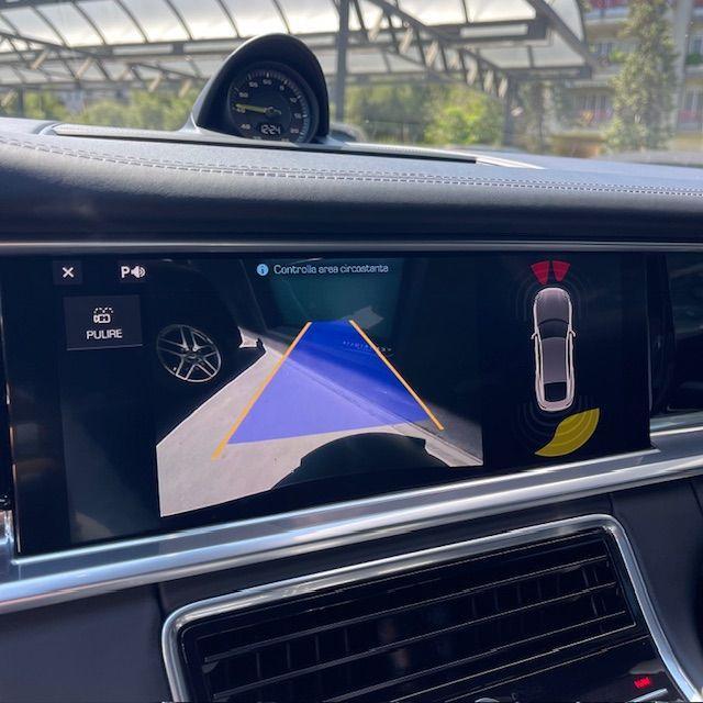 PORSCHE - Panamera - 4 E-Hybrid