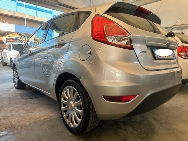 FORD FIESTA 1,5 DIESEL 11/2013