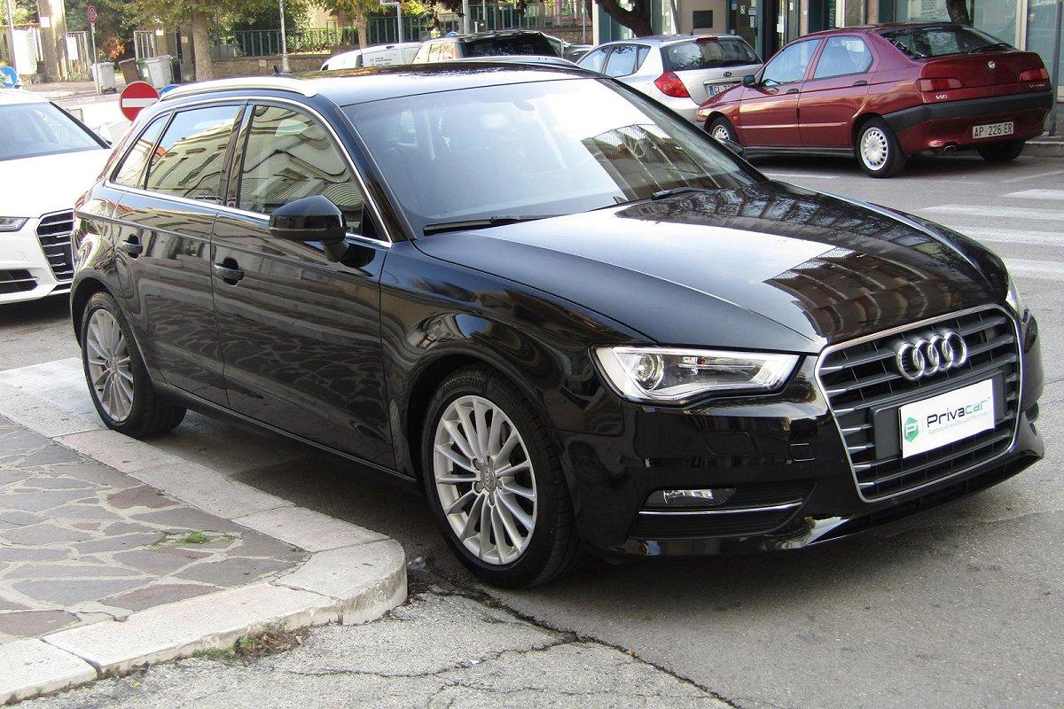 AUDI A3 SPB 2.0 TDI 150 CV clean diesel Ambition
