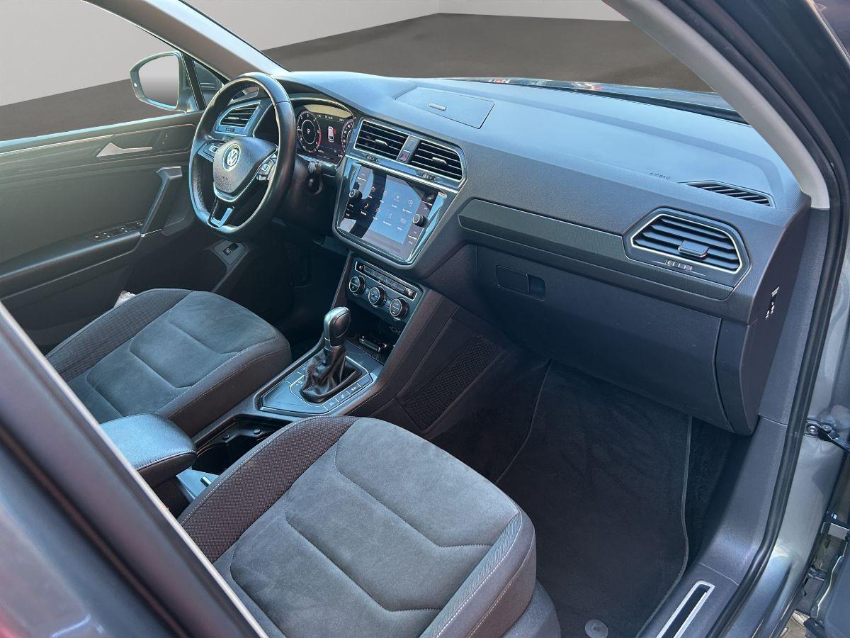 VOLKSWAGEN - Tiguan - 2.0 TDI 150CV DSG Executive BMT TELECAMERA