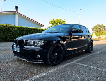 Bmw 120 120d cat 5 porte Attiva