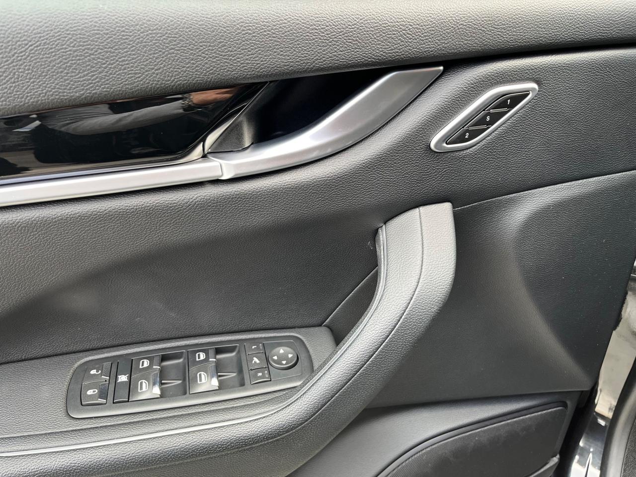 Maserati Levante 3.0 V6 250cv Q4 Diesel AWD