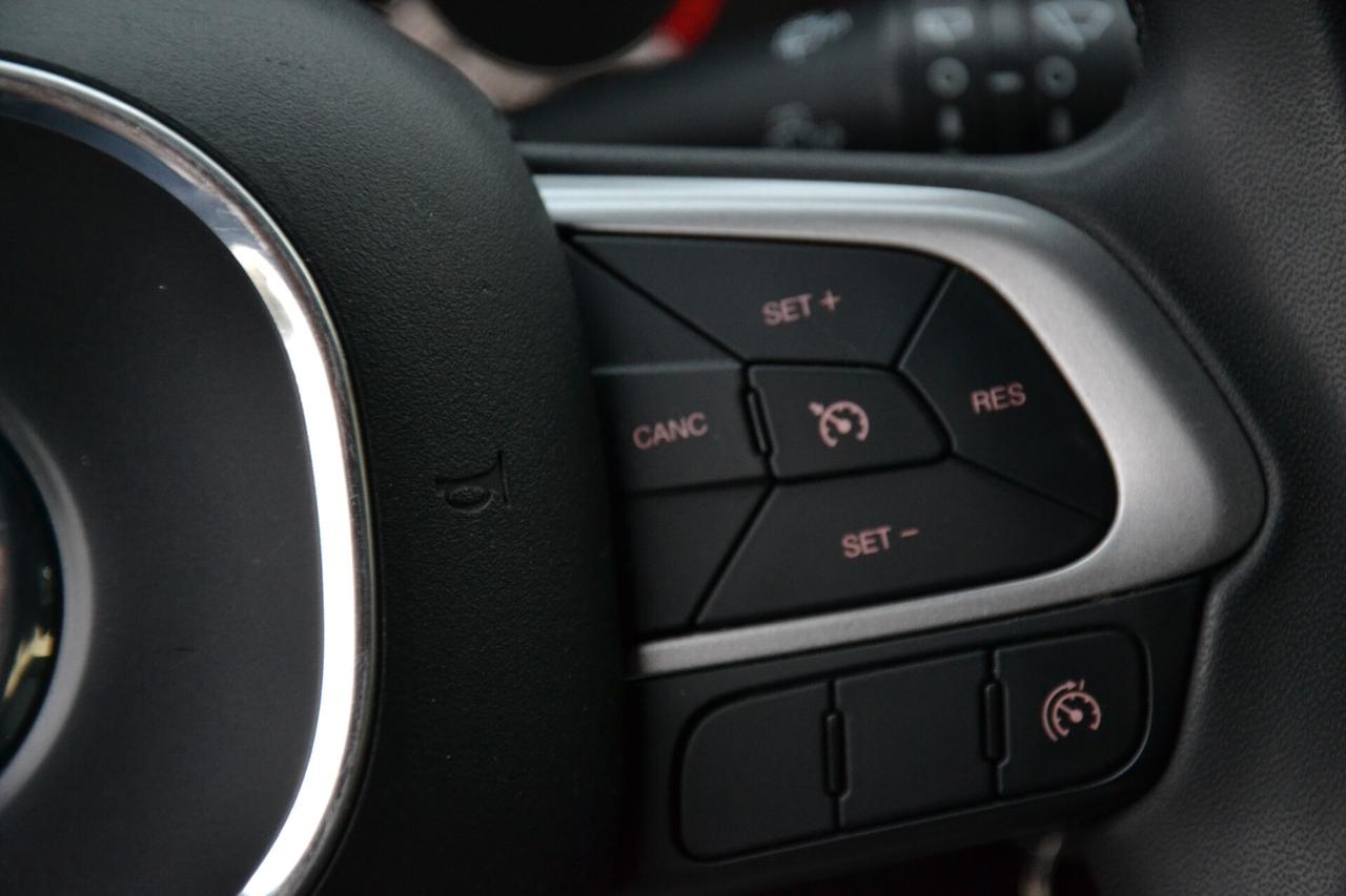 Fiat Tipo 1.3 MJT 95CV STREET NAVI+PDC+CRUISE+TEL+PACK BLACK