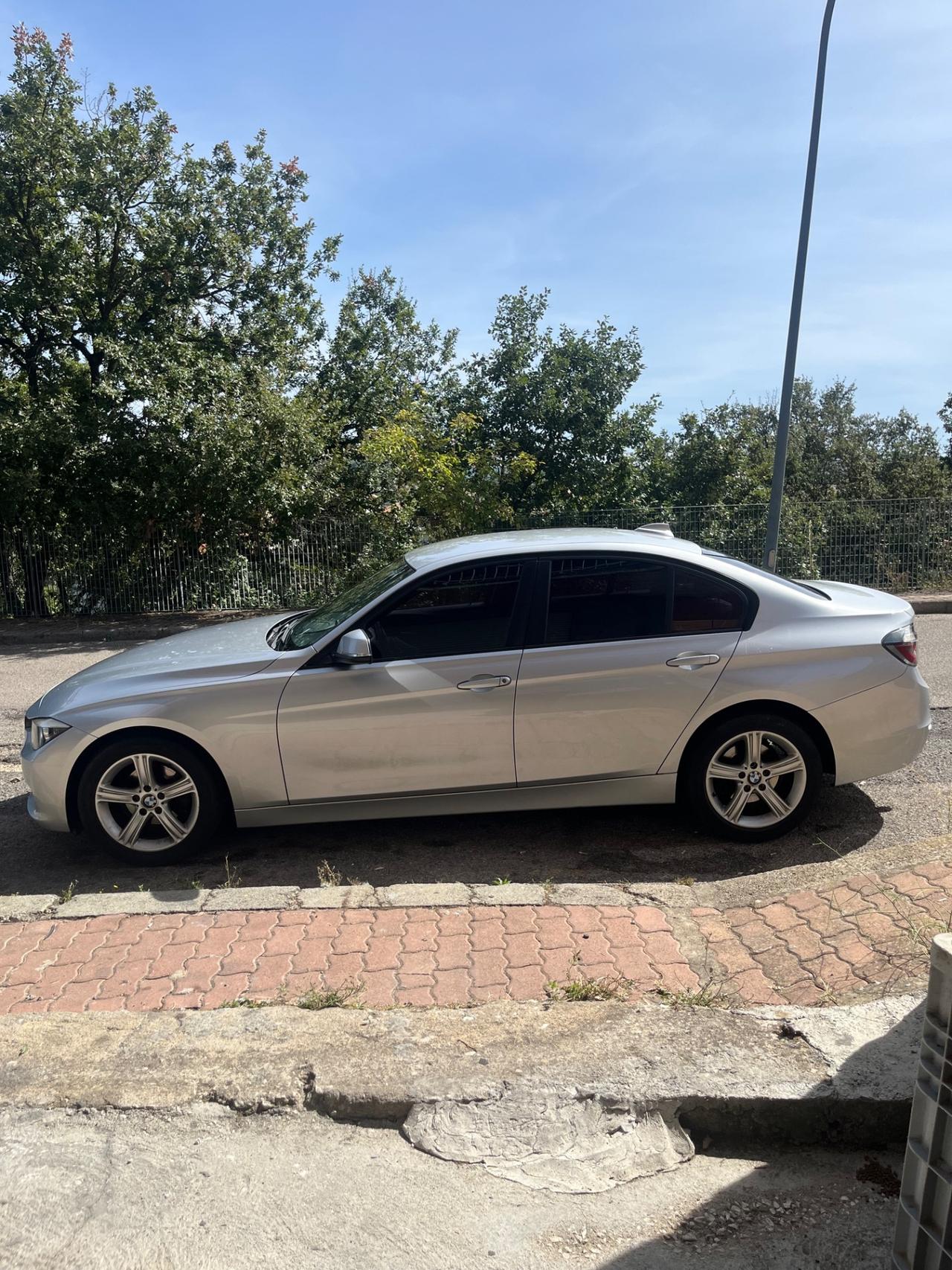 Bmw 318 318d Luxury