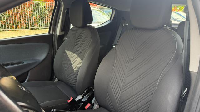 LANCIA Ypsilon 1.0 FIREFLY S&S HYBRID GOLD*24M.G.*CARPLAY*LED*TEL