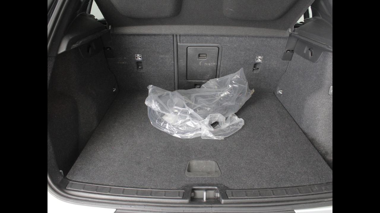 VOLVO XC40 - XC40 1.5 t5 phev Inscription Expression auto my21