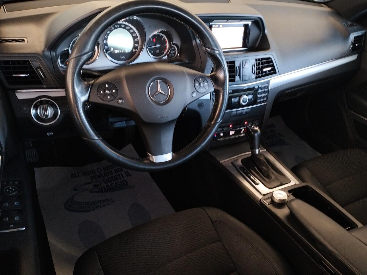 Mercedes-benz E 220 CDI Coupé BlueEFFICIENCY Avantgarde