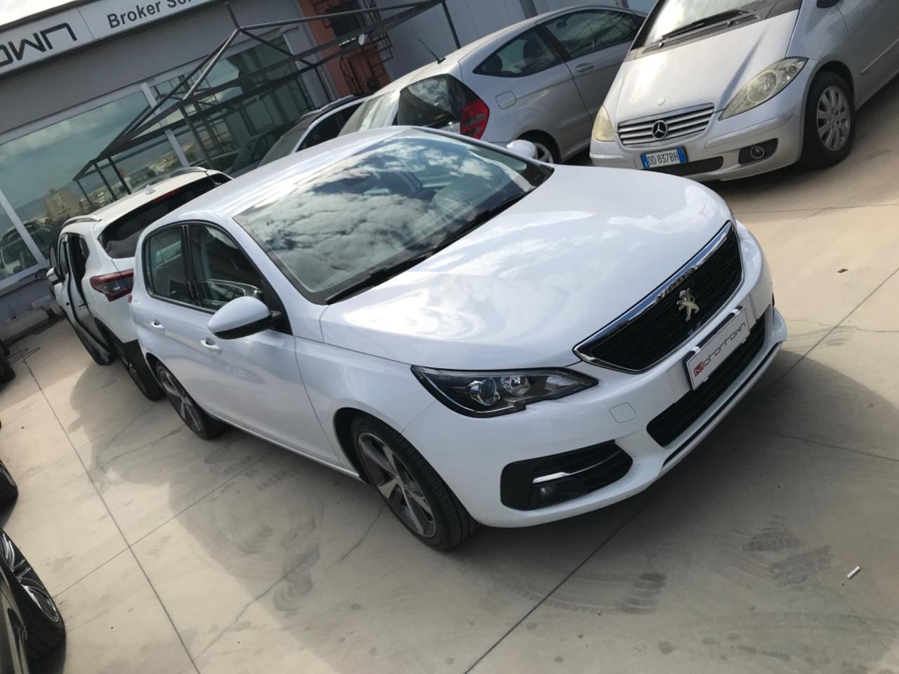 Peugeot 308 BlueHDi 130 S&S Allure