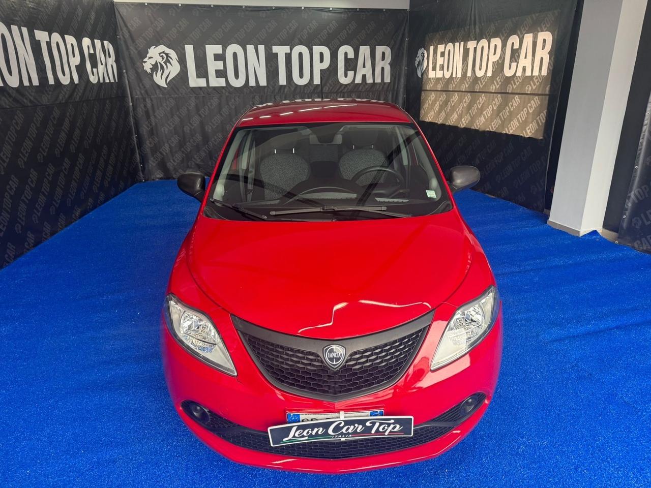 Lancia Ypsilon 1.0 FireFly 5 porte S&S Hybrid Ecochic A. Ferretti