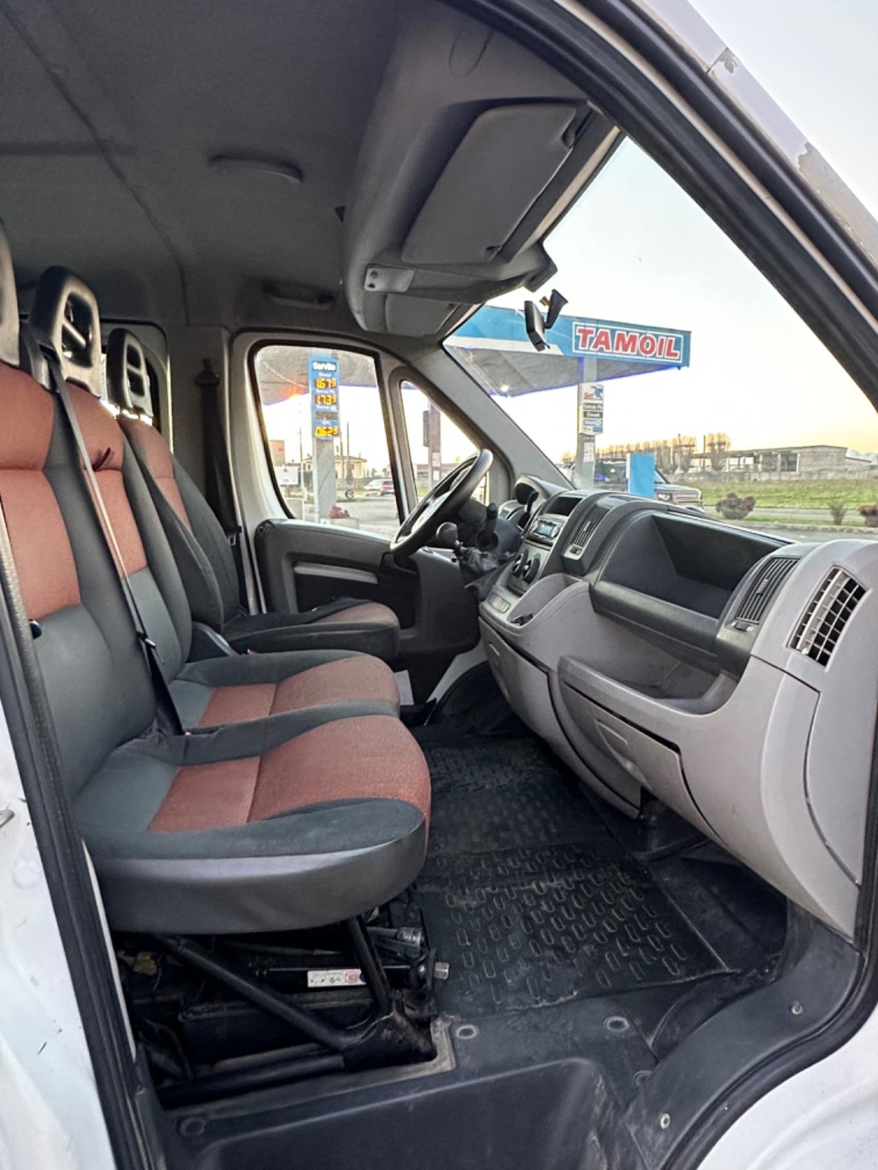 Fiat Ducato 30 2.2 MJT PC Cabinato 7 POSTI