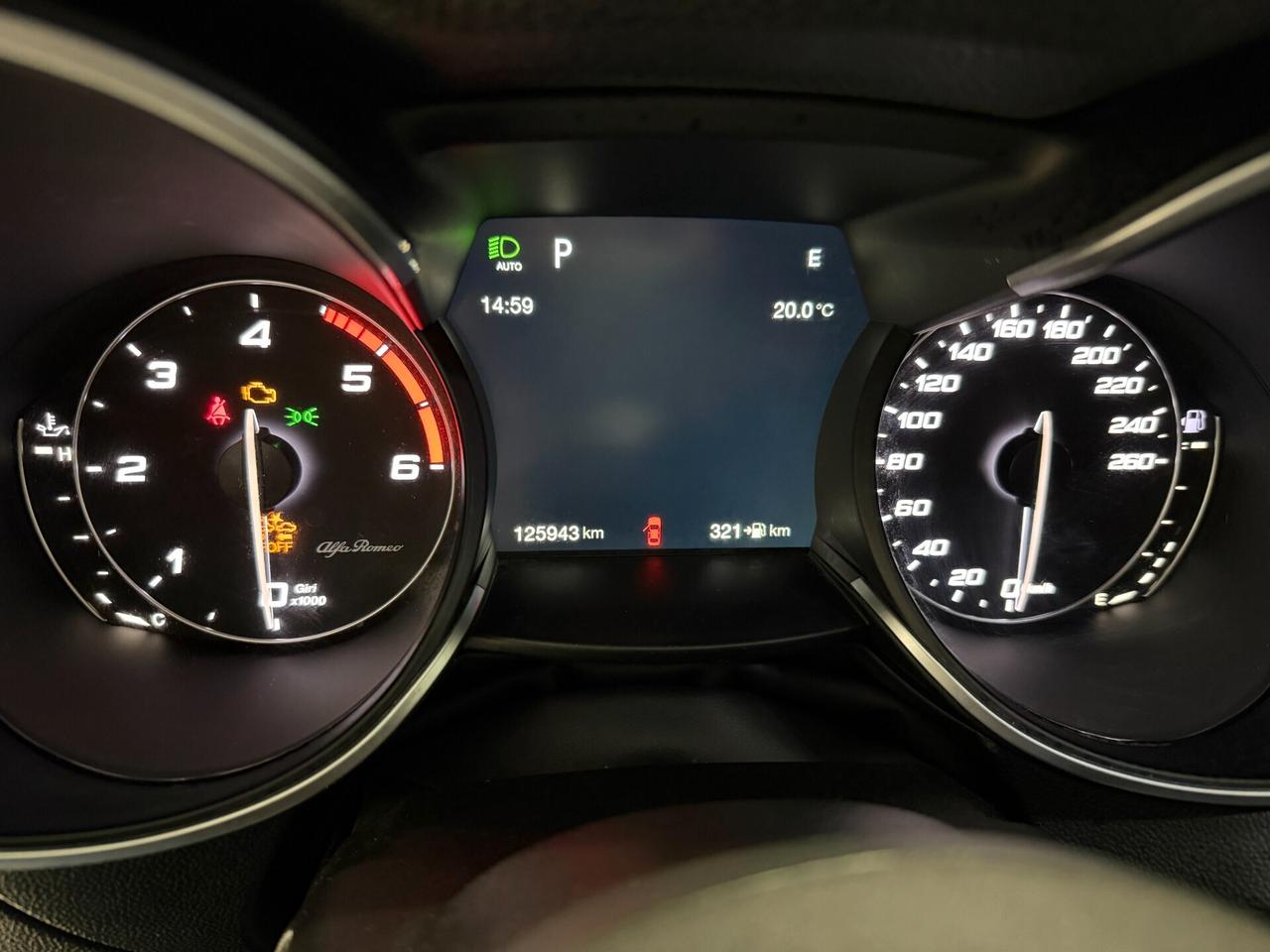 Alfa Romeo Stelvio 2.2 Turbodiesel 210 CV AT8 Q4 Executive