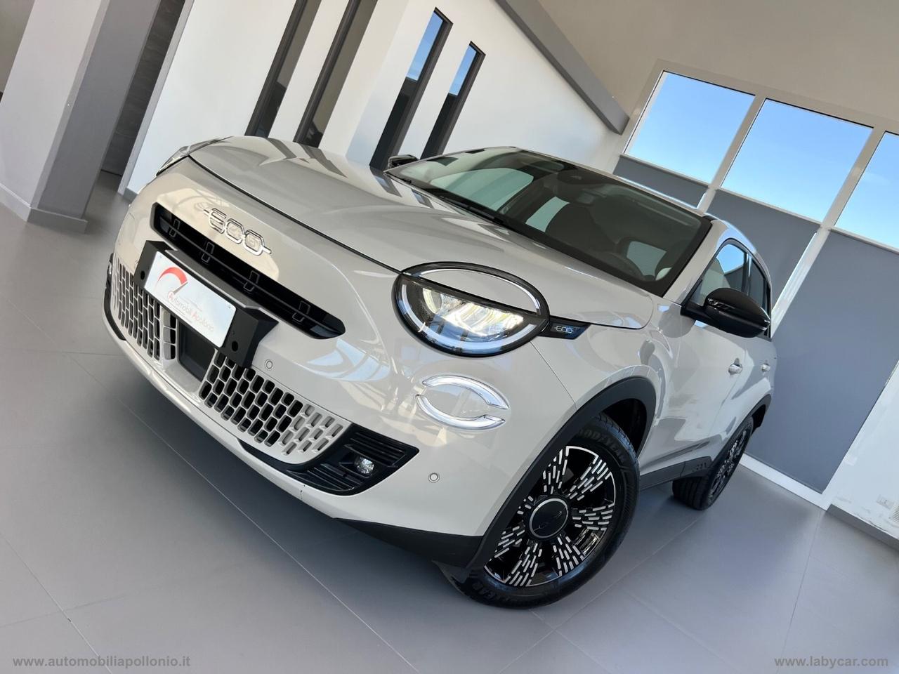 FIAT 600 HYBRID 145 CV MHEV ICON