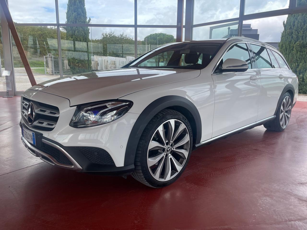 Mercedes-benz E 220 d S.W. | Garantito 12 Mesi