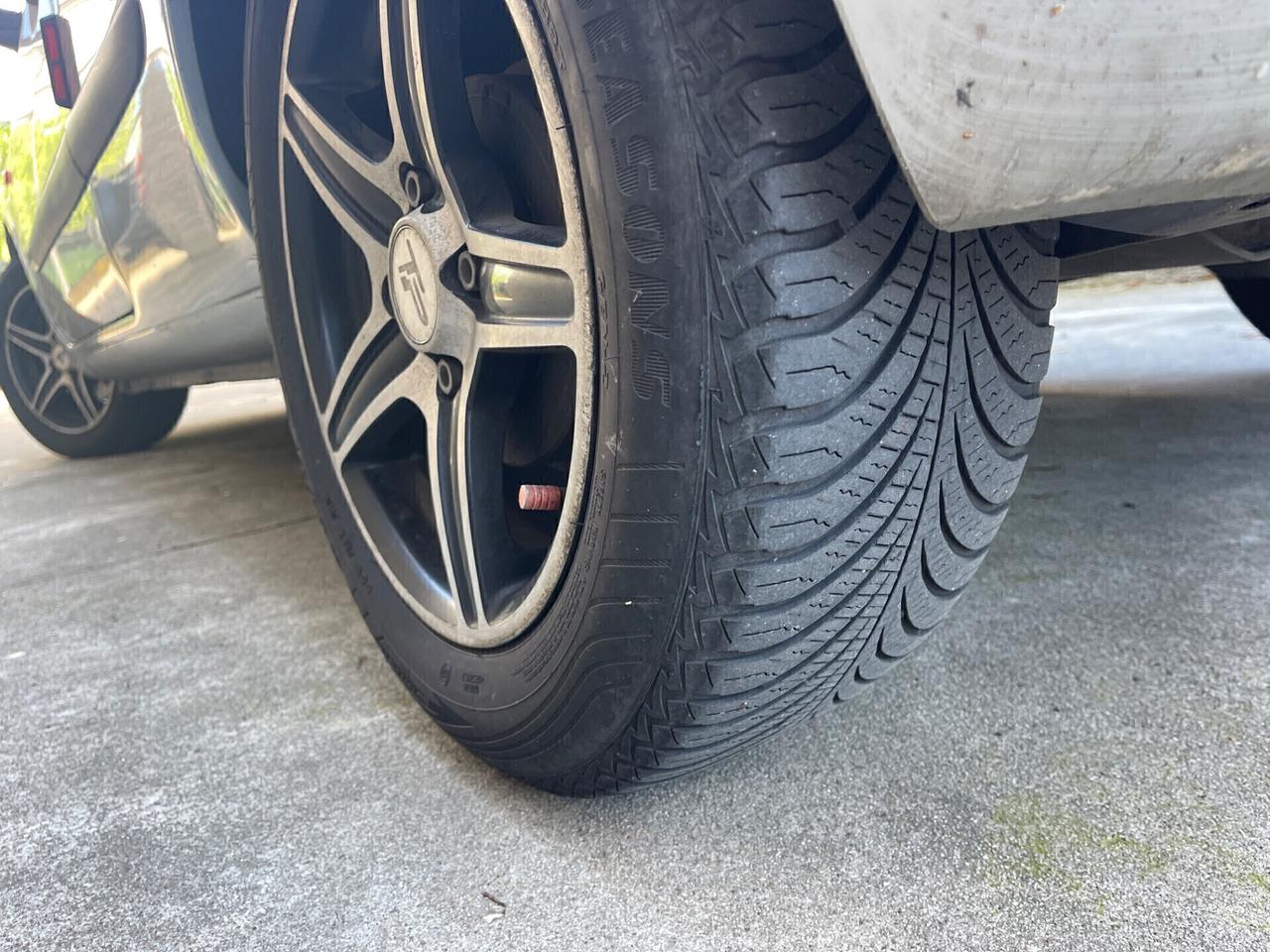 Renault Clio 1.4 16V benzina neopatentati