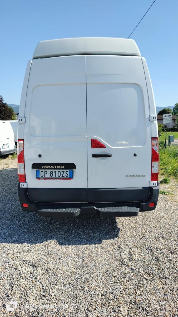 RENAULT master T35 2.3 L4H3 IVA COMPRESA