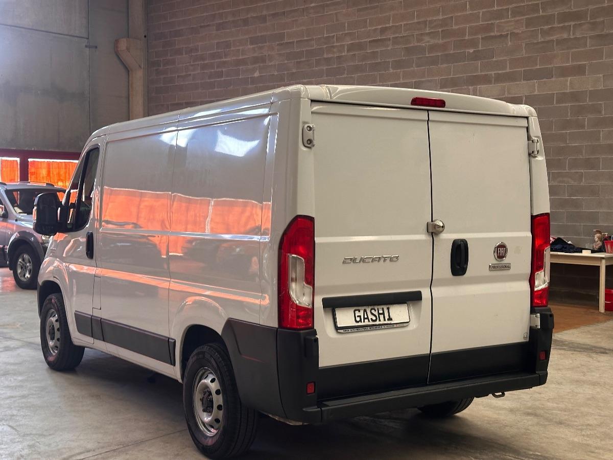FIAT Ducato 30 2.2 Mjt 140cv PV Furgone -103kw