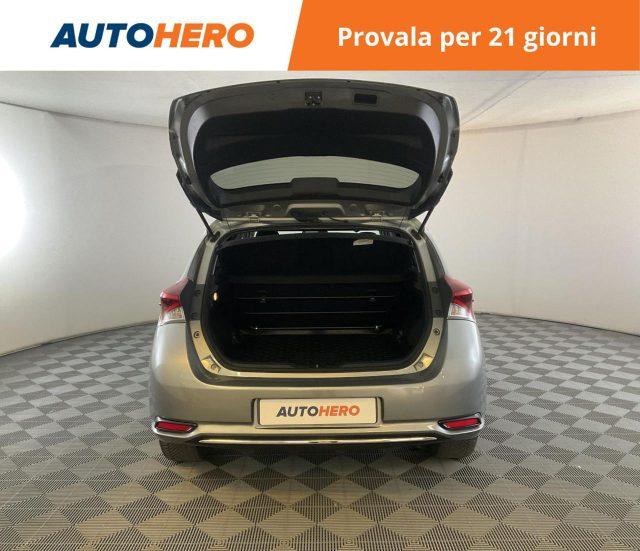 TOYOTA Auris 1.8 Hybrid Style