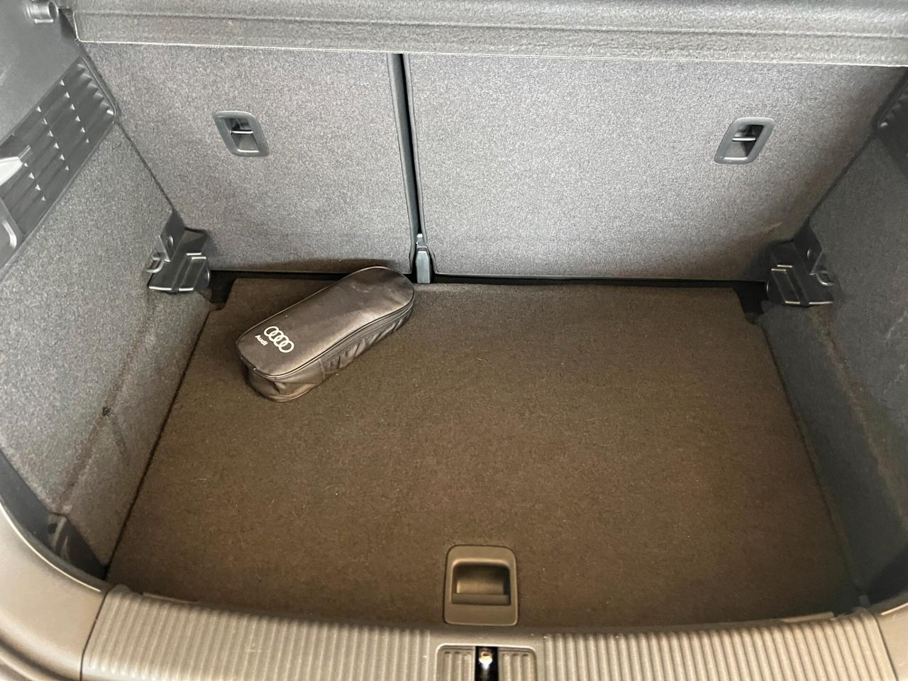 Audi A1 SPB 1.0 TFSI s-line esterno ok neopatentati taglindata