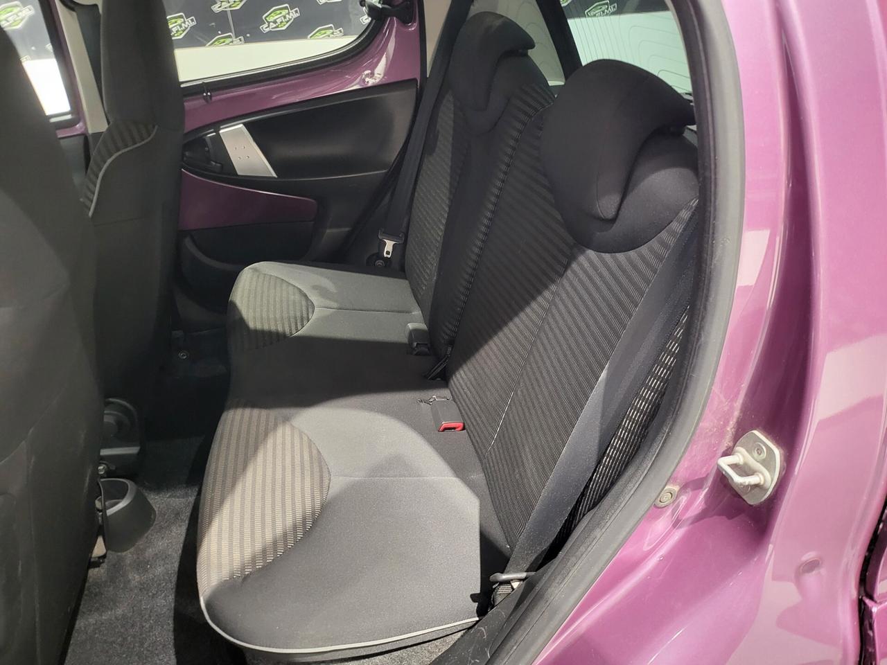 Peugeot 107 - 2013 1.0 68CV 5p. Access