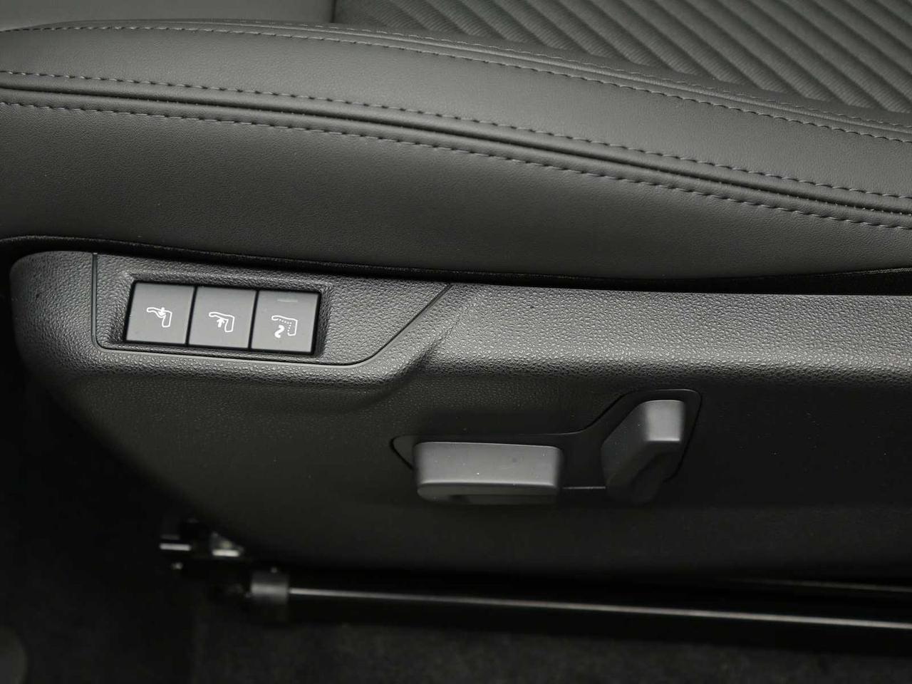 Alfa Romeo Junior 1.2 136CV Hybrid eDTC6 Spe #8564