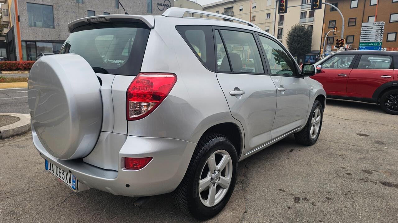 Toyota RAV 4 RAV4 2.2 D-4D 136 CV. 4x4