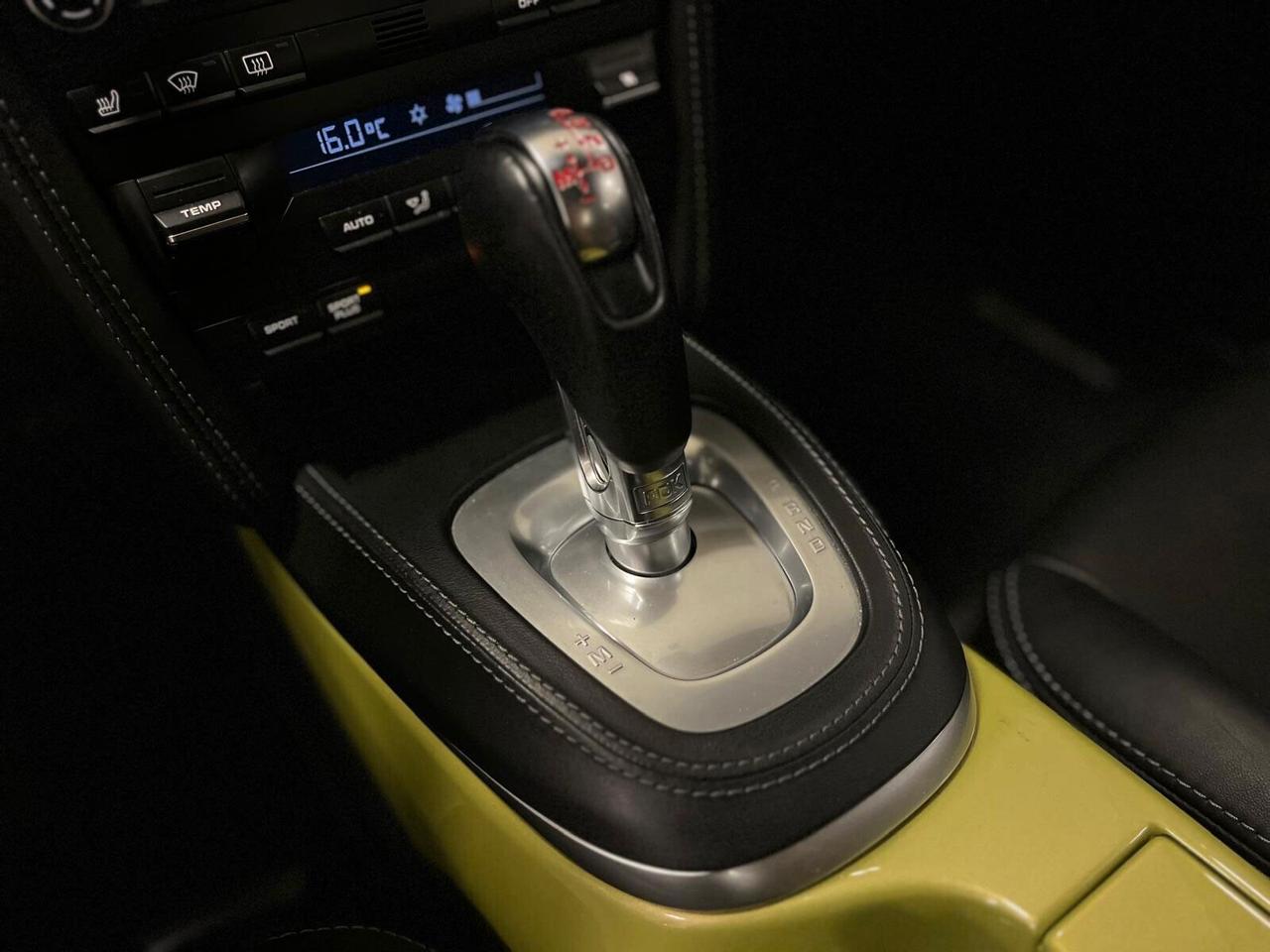 Porsche Cayman 3.4 R
