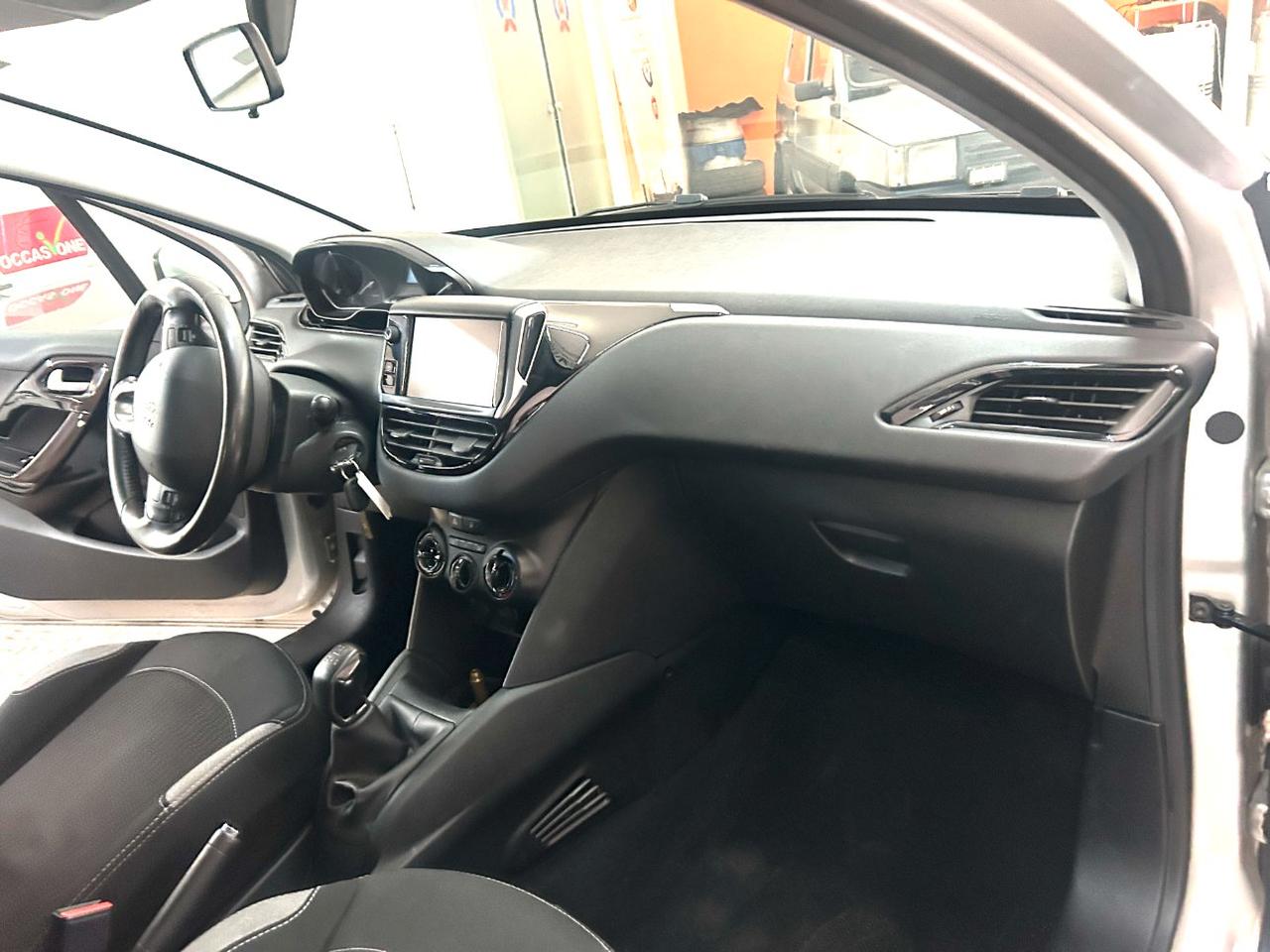 Peugeot 208 5 Porte 208 5p 1.2 puretech Allure gpl 82cv
