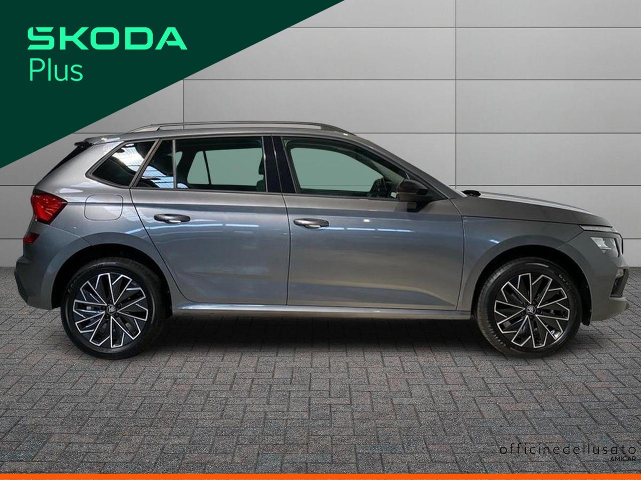 Skoda Kamiq 1.0 tsi 115cv black dots