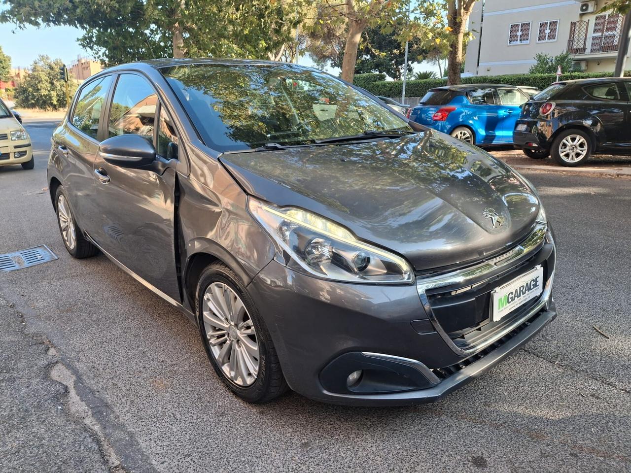 Peugeot 208 BlueHDi 75 5 porte