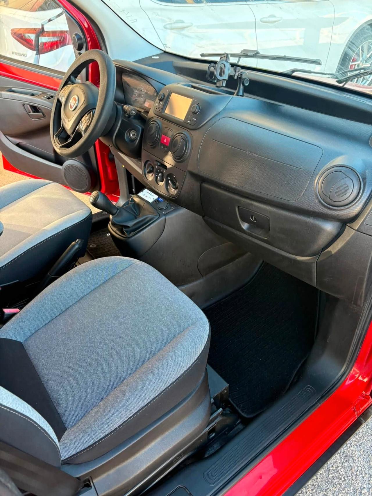 Fiat Fiorino 1.3 MJT 95CV Cargo Adventure inverter