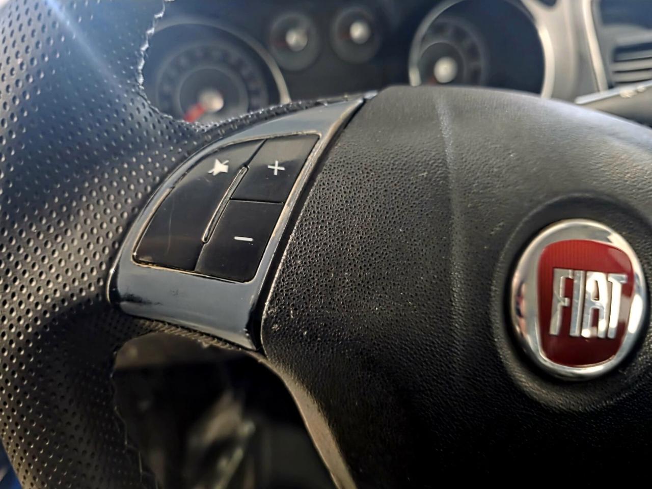 FIAT PUNTO 1.2 BENZINA DEL NORD ITA 2011